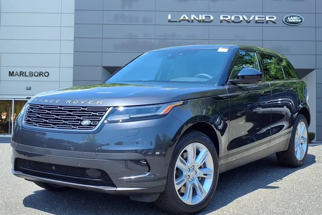 2026 Land Rover Range Rover Velar P250 S photo 1