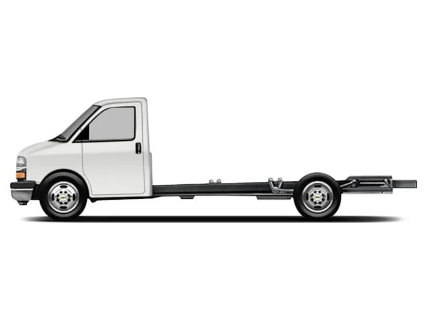 2015 Chevrolet Express Cutaway 3500 photo 1