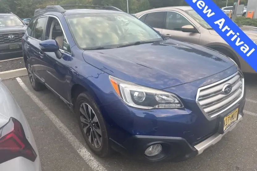 2017 Subaru Outback Limited photo 1