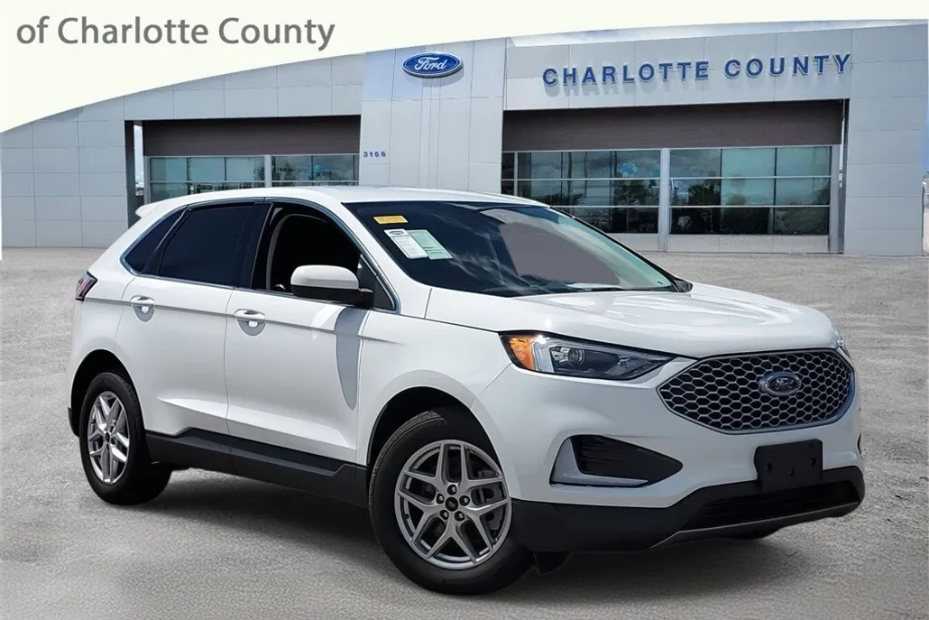 2023 Ford Edge photo 1