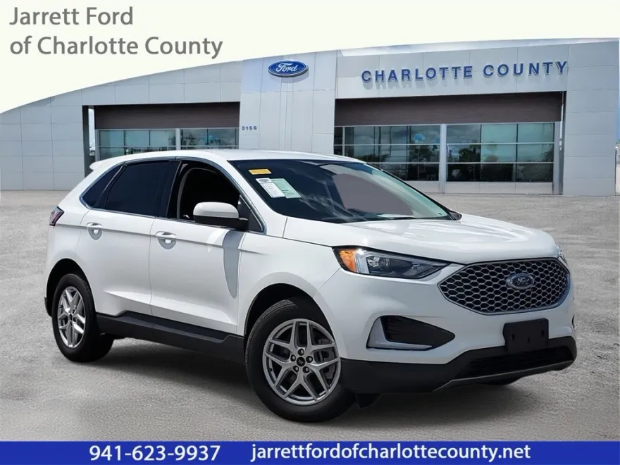 2023 Ford Edge photo 1