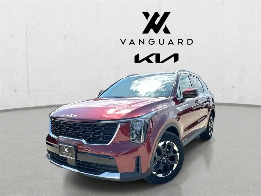 2025 Kia Sorento S photo 1