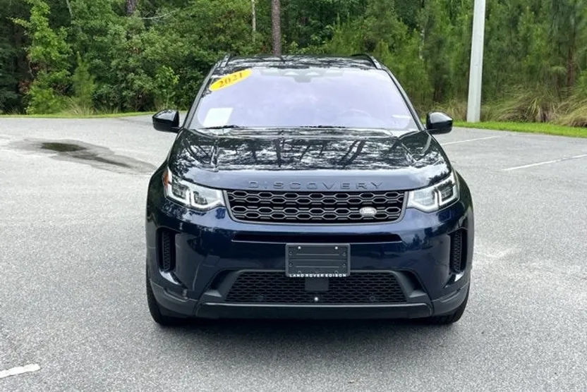 2021 Land Rover Discovery Sport S photo 1