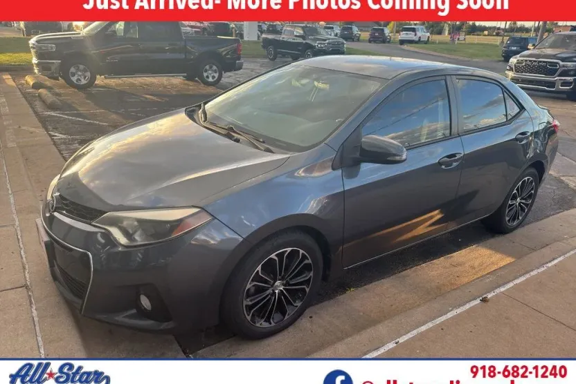 2014 Toyota Corolla S Premium photo 1