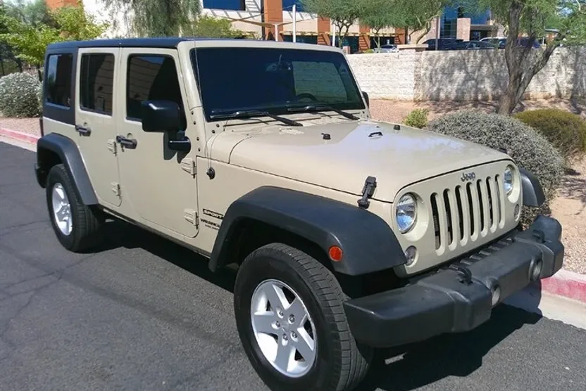 2017 Jeep Wrangler Sport S photo 1