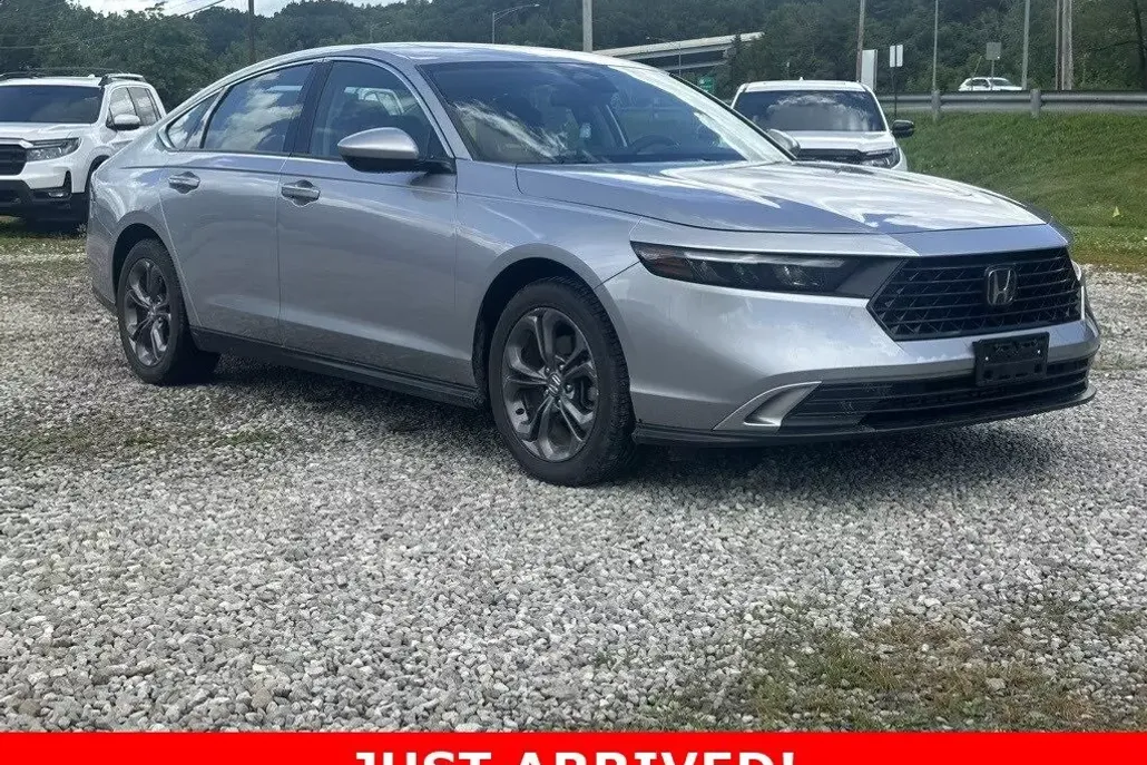 2023 Honda Accord EX photo 1