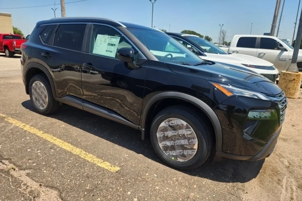 2025 Nissan Rogue SV photo 1
