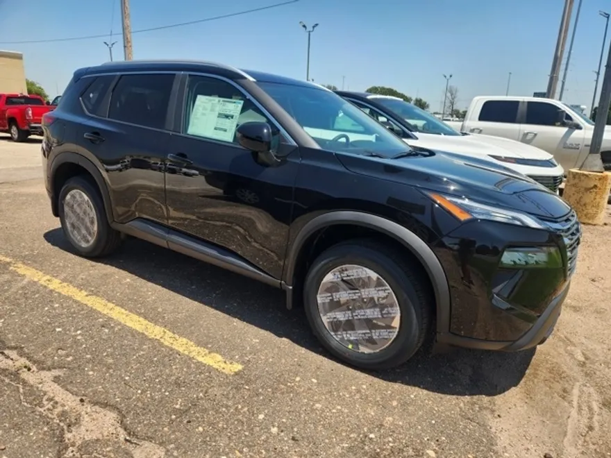 2025 Nissan Rogue SV photo 1