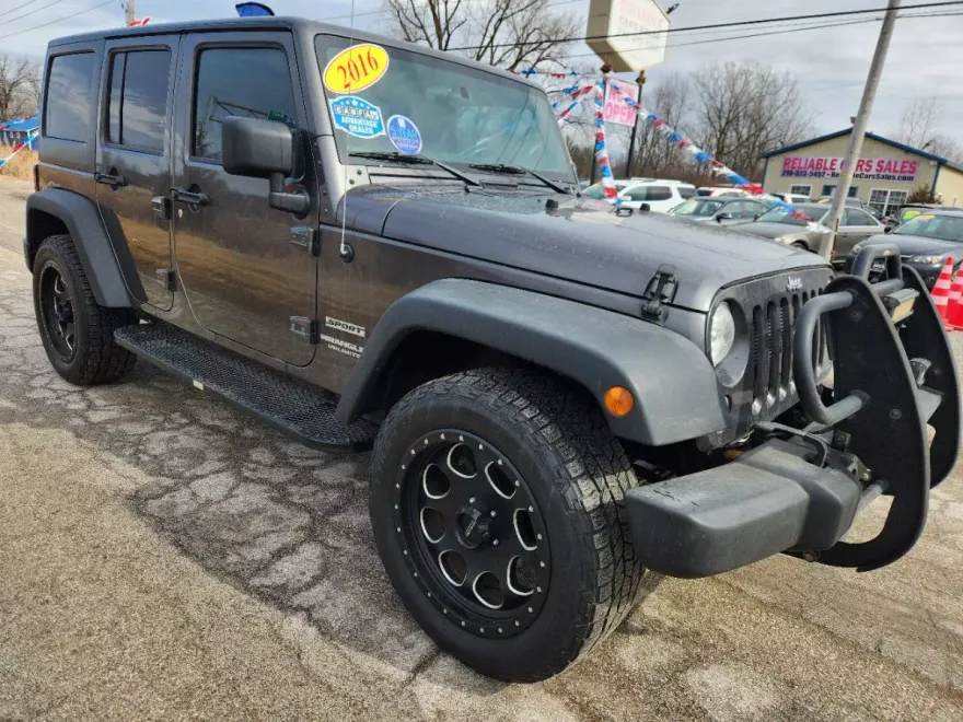 2016 Jeep Wrangler Unlimited Sport photo 1