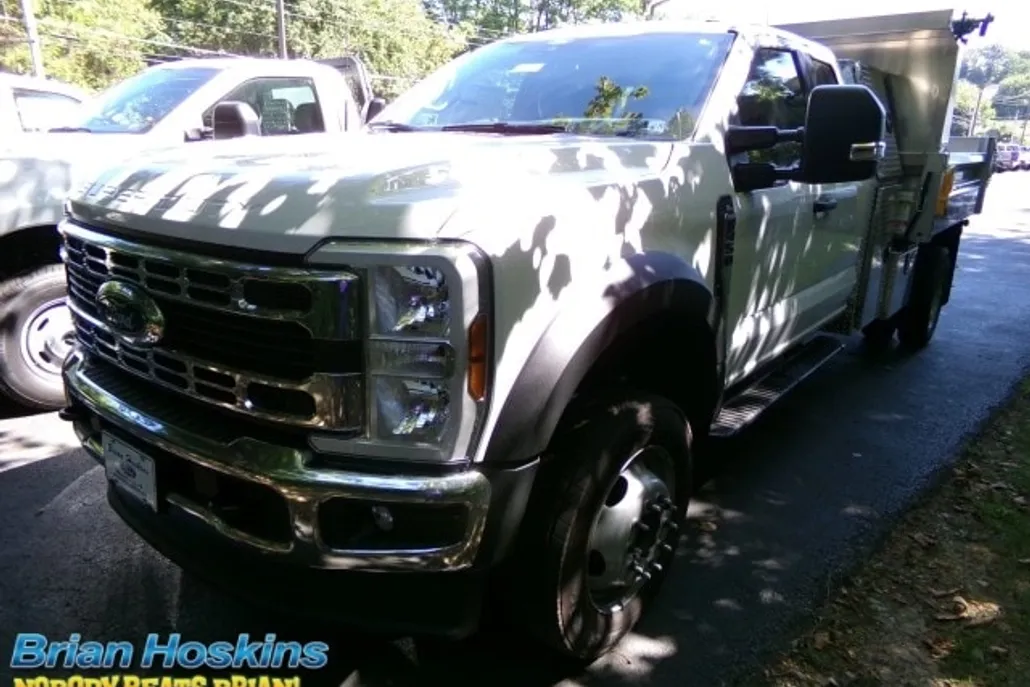 2025 Ford F-450 XL photo 1