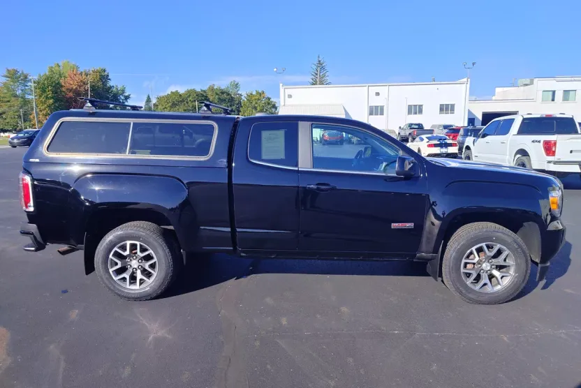 2016 Gmc Canyon SLE photo 1