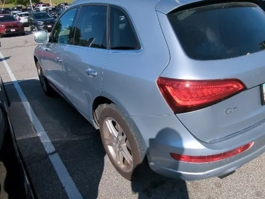 2016 Audi Q5 2.0T Premium Plus photo 1