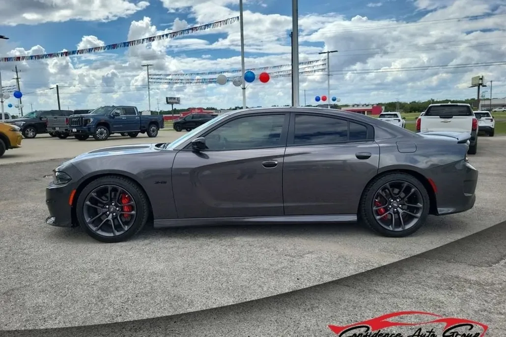 2023 Dodge Charger R/T photo 1