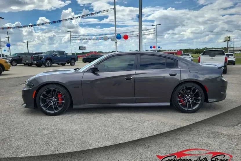2023 Dodge Charger R/T photo 1