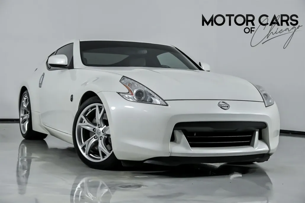 2012 Nissan 370Z photo 1