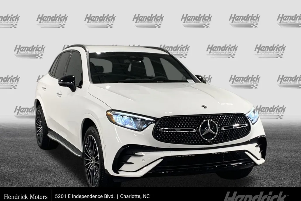 2026 Mercedes Benz GLC 300 4MATIC photo 1