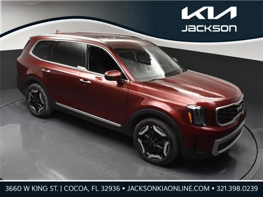 2024 Kia Telluride S photo 1
