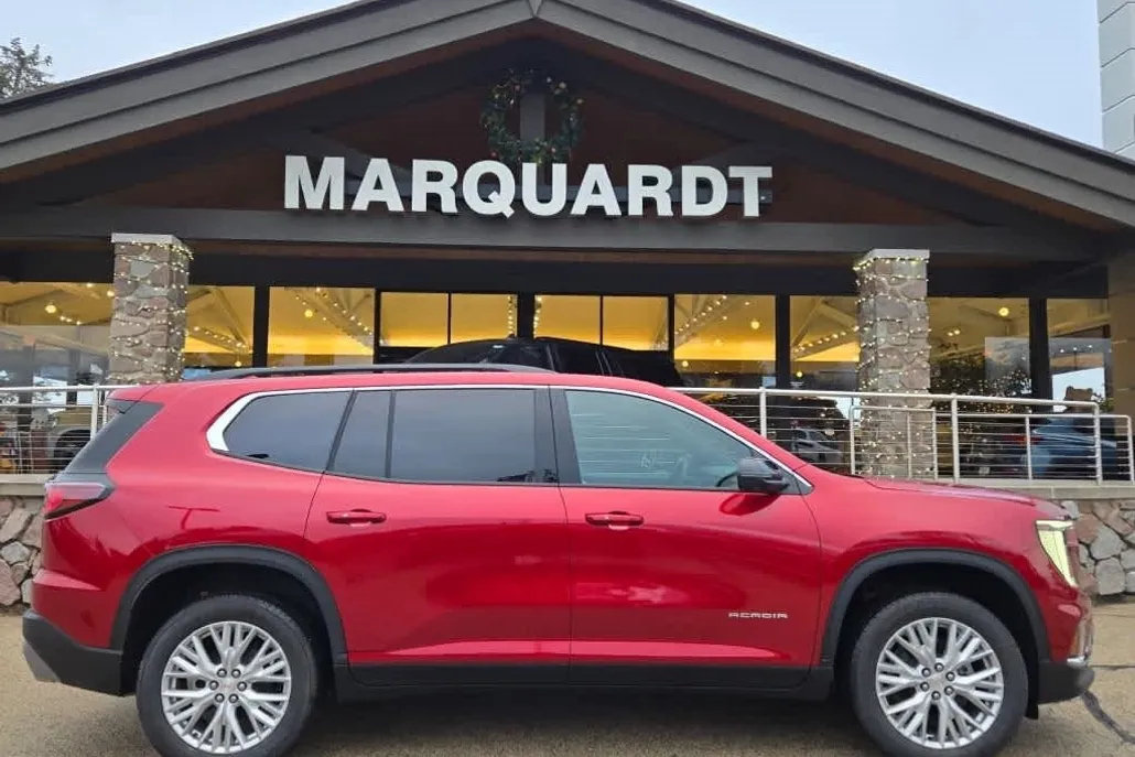 2025 Gmc Acadia Elevation photo 1