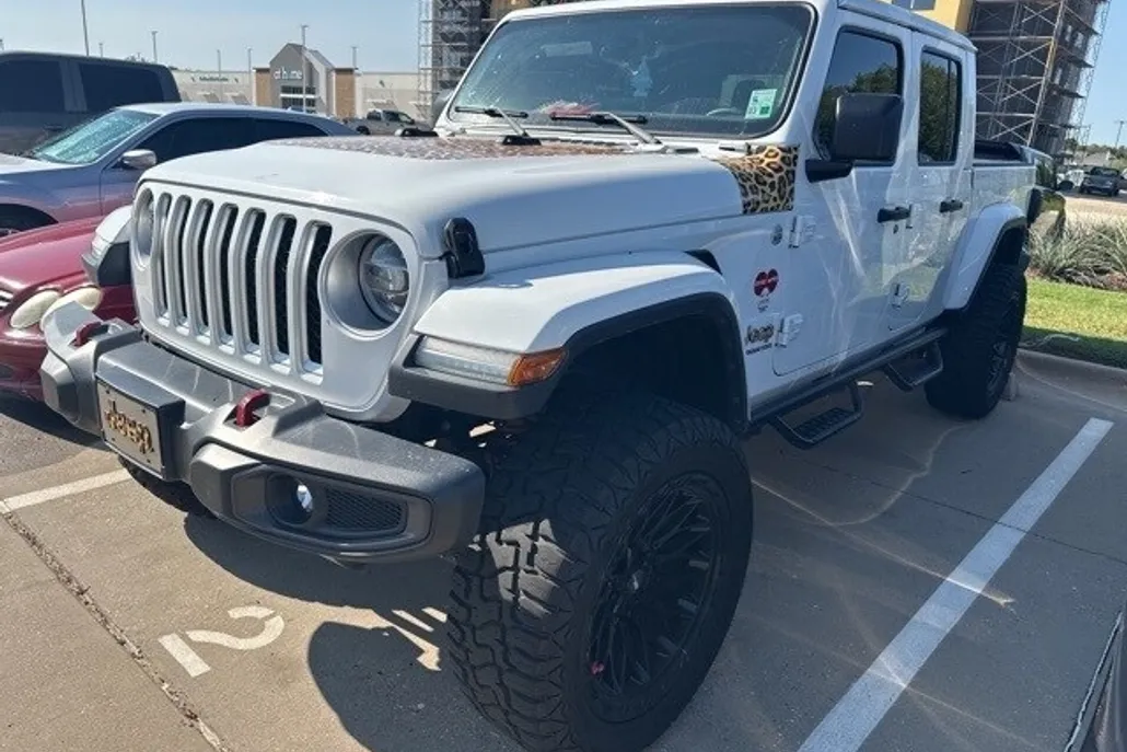 2020 Jeep Gladiator Overland photo 1