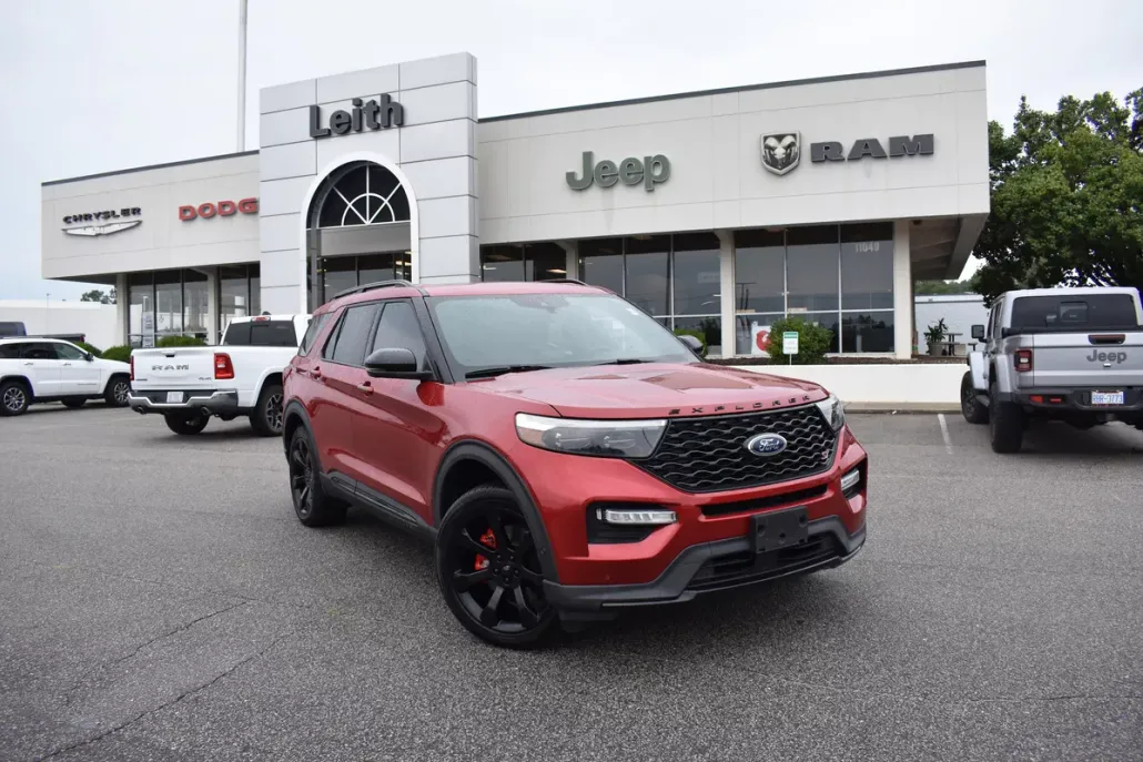 2020 Ford Explorer ST photo 1