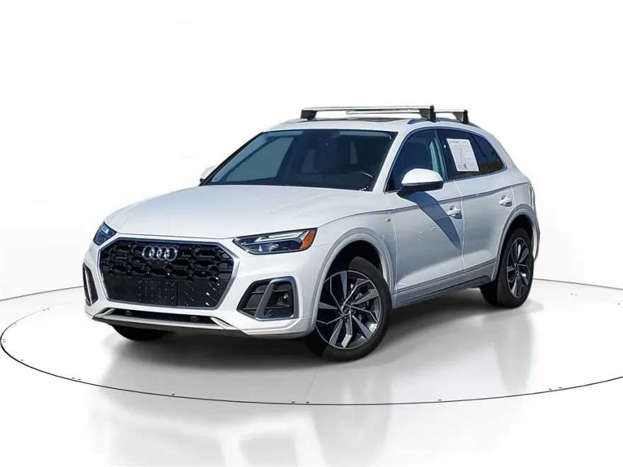 2022 Audi Q5 45 S line Premium photo 1