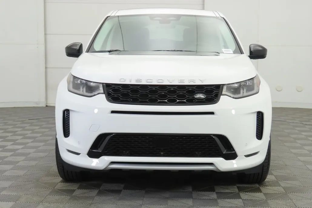 2025 Land Rover Discovery Sport S photo 1