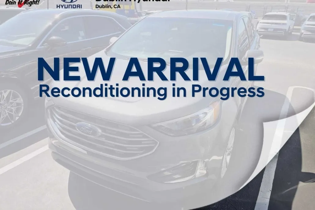2024 Ford Edge Titanium photo 1