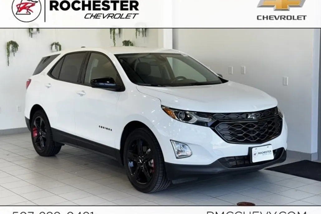2020 Chevrolet Equinox LT photo 1
