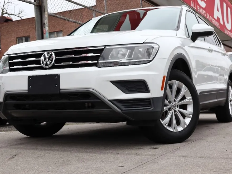 2019 Volkswagen Tiguan S photo 1