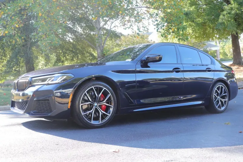 2022 Bmw 530i photo 1