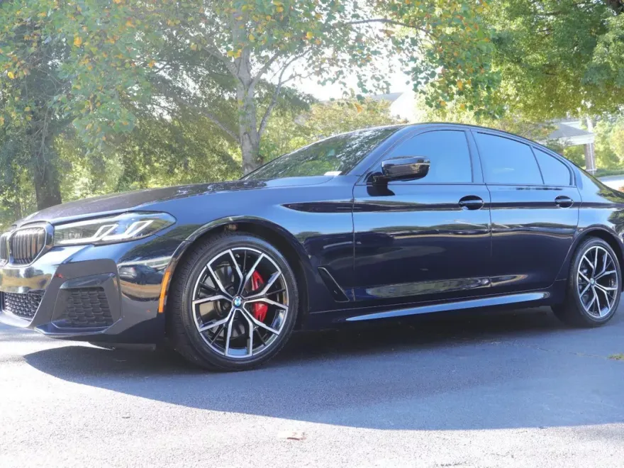 2022 Bmw 530i photo 1
