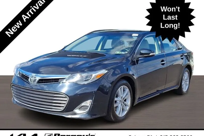 2015 Toyota Avalon photo 1