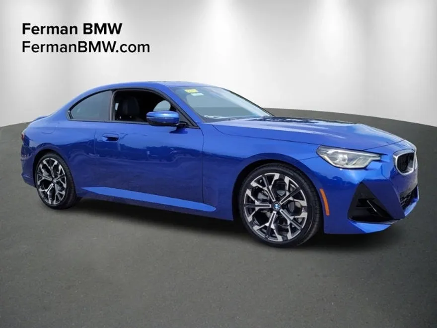 2025 Bmw 230i photo 1