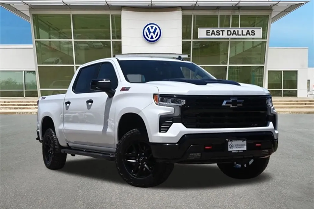 2023 Chevrolet Silverado 1500 LT Trail Boss photo 1