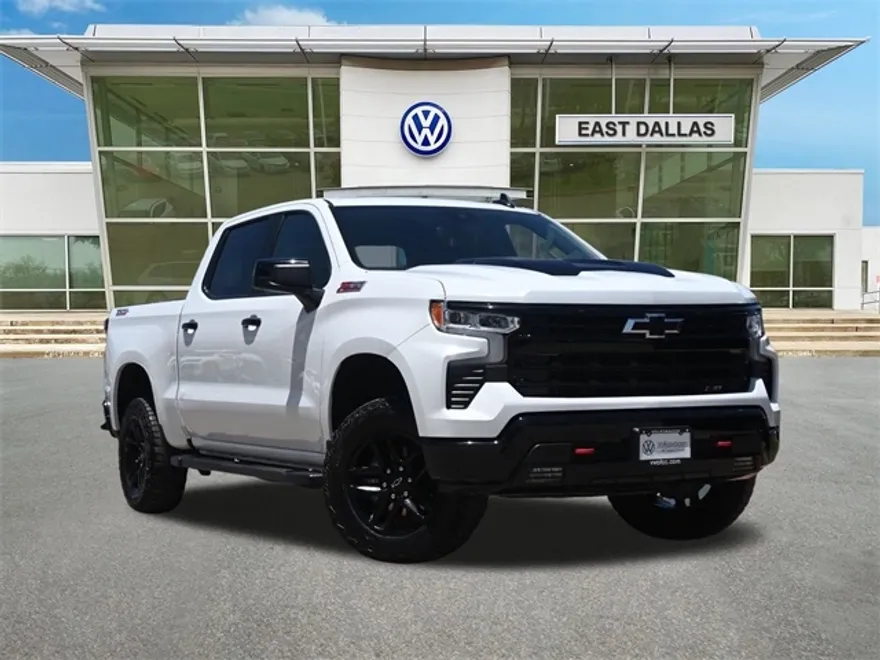 2023 Chevrolet Silverado 1500 LT Trail Boss photo 1