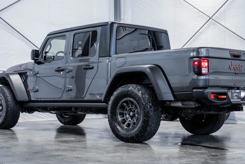 2021 Jeep Gladiator Mojave photo 1