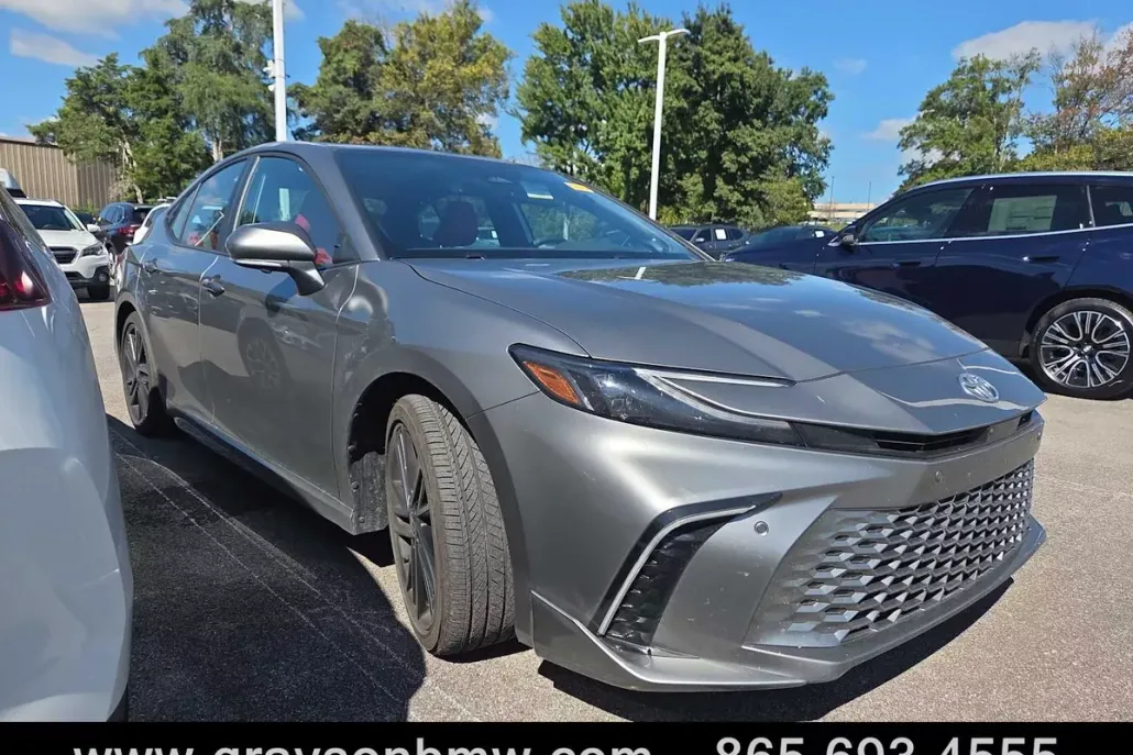 2025 Toyota Camry XSE photo 1