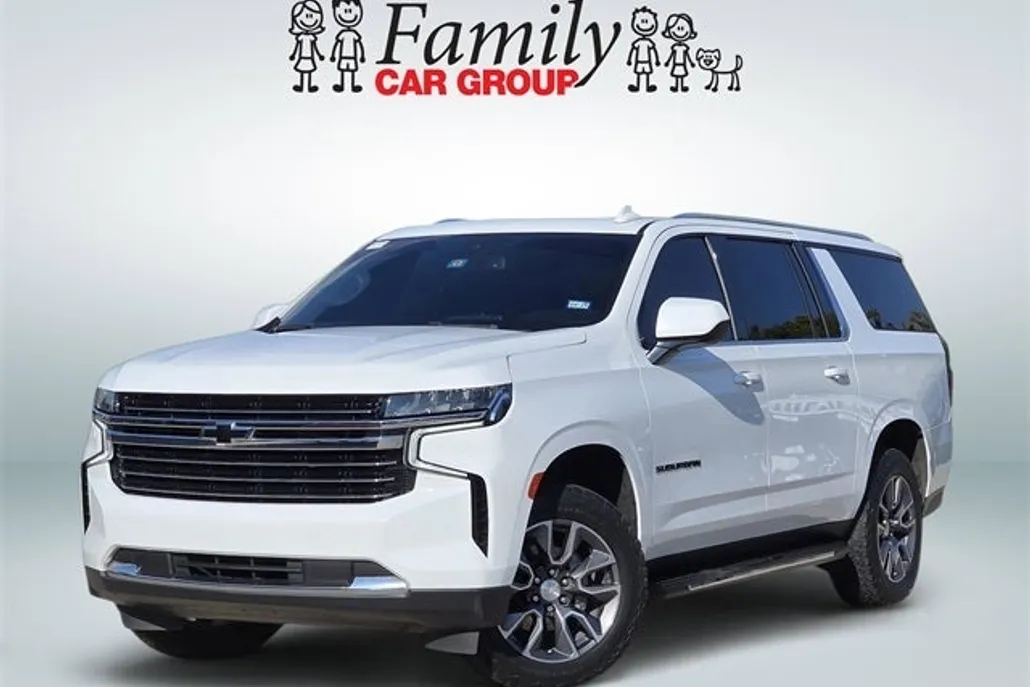 2021 Chevrolet Suburban LT photo 1