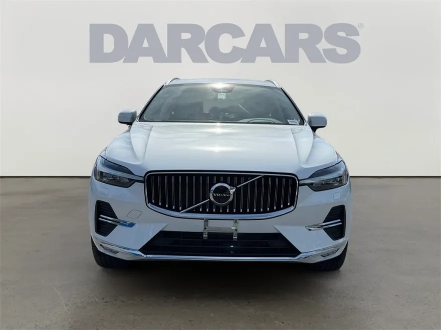 2022 Volvo XC60 Inscription photo 1