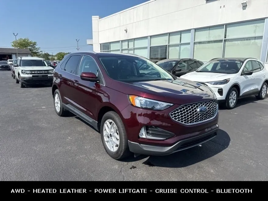 2024 Ford Edge SEL photo 1