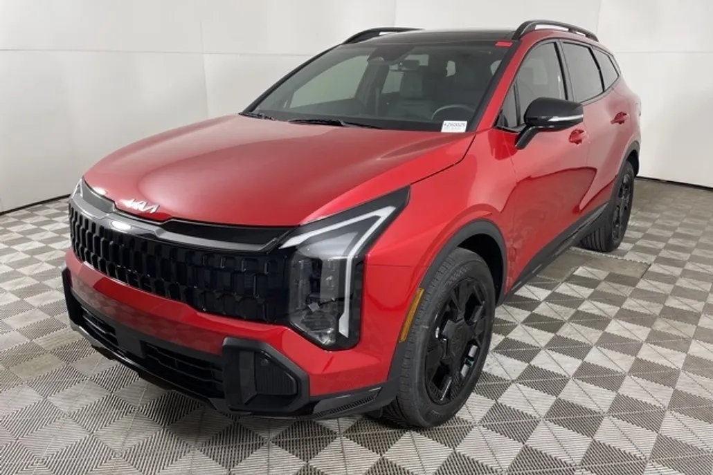 2026 Kia Sportage X-Line photo 1