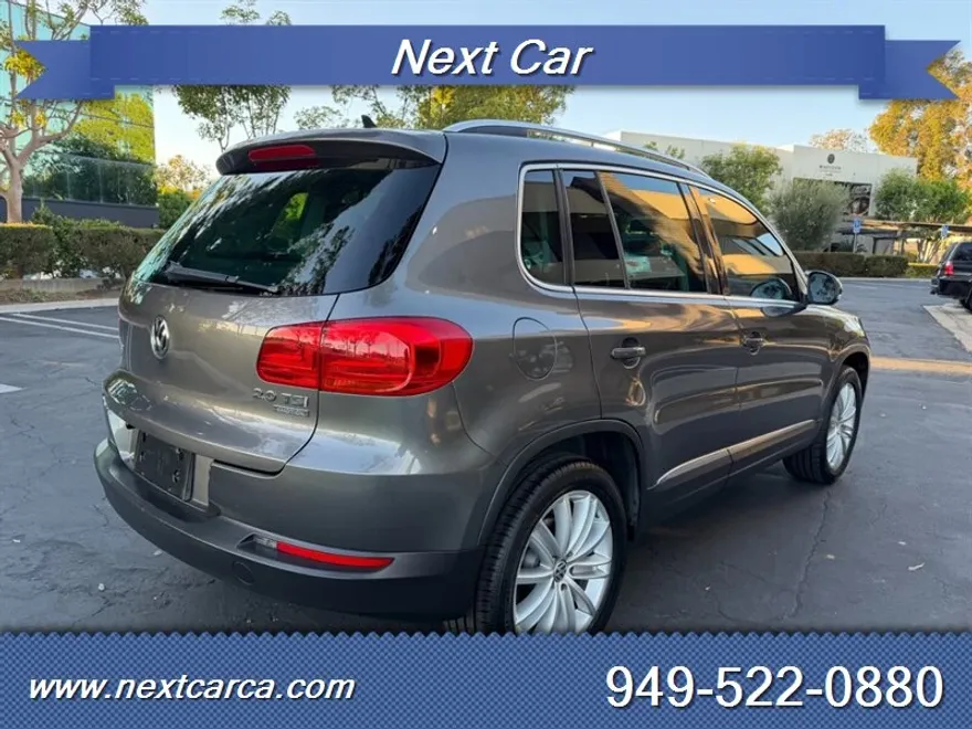 2012 Volkswagen Tiguan SEL photo 1