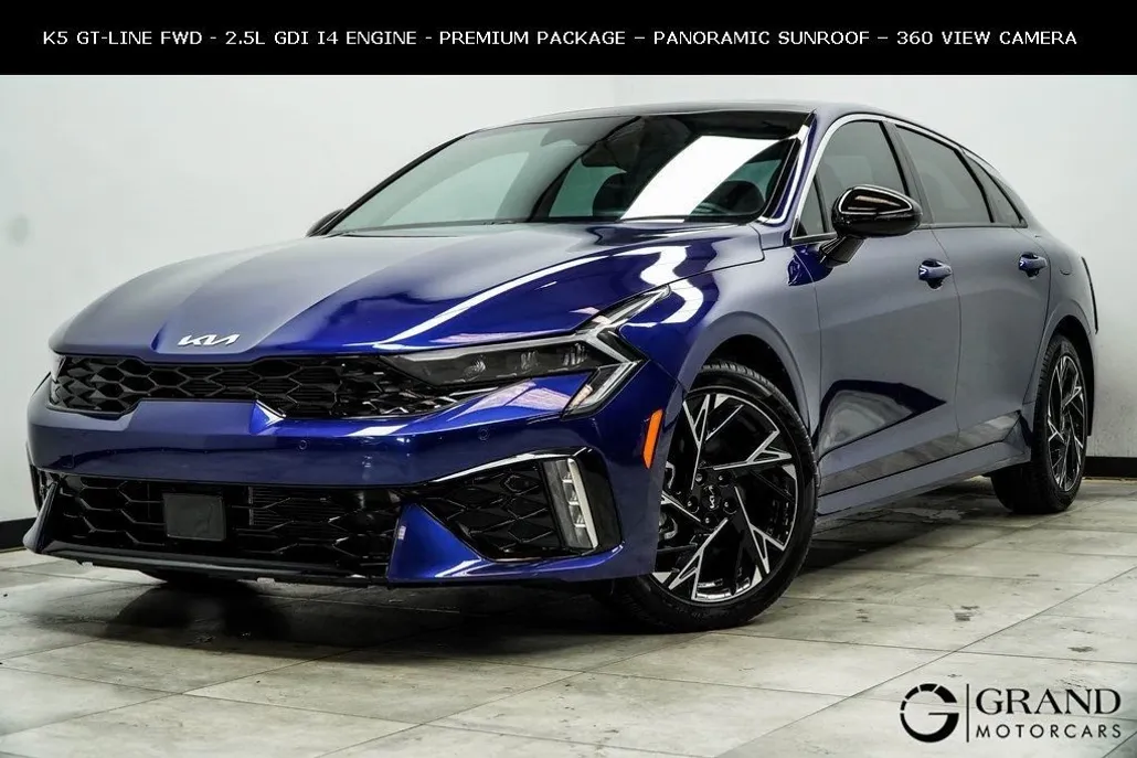 2025 Kia K5 GT-Line photo 1