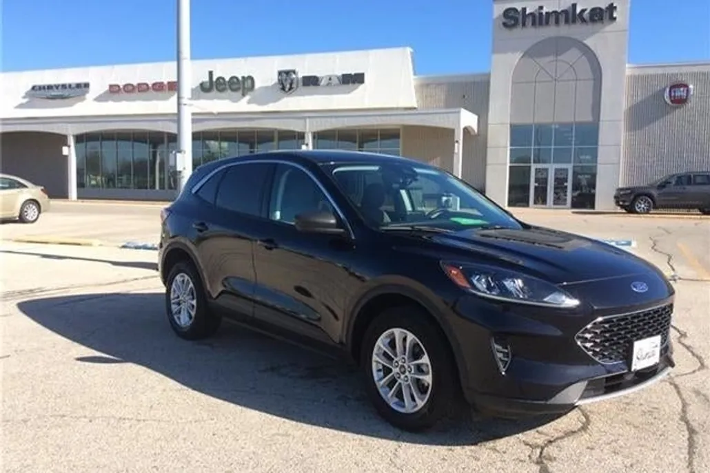 2022 Ford Escape SE photo 1