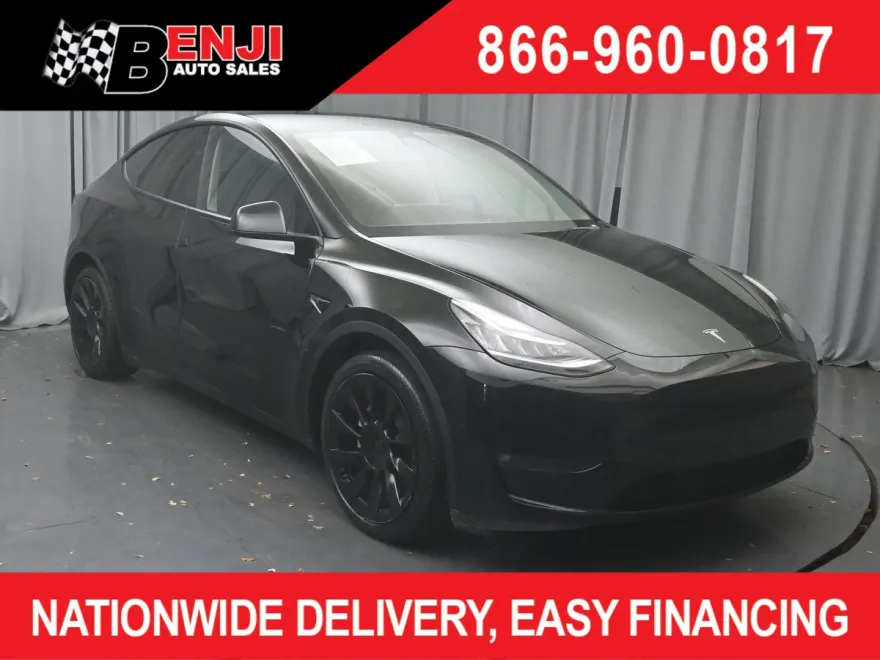 2022 Tesla Model Y Long Range photo 1