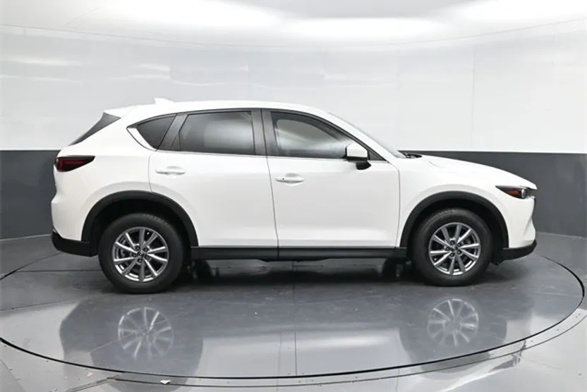 2022 Mazda CX-5 2.5 S Preferred photo 1
