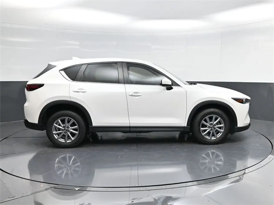 2022 Mazda CX-5 2.5 S Preferred photo 1