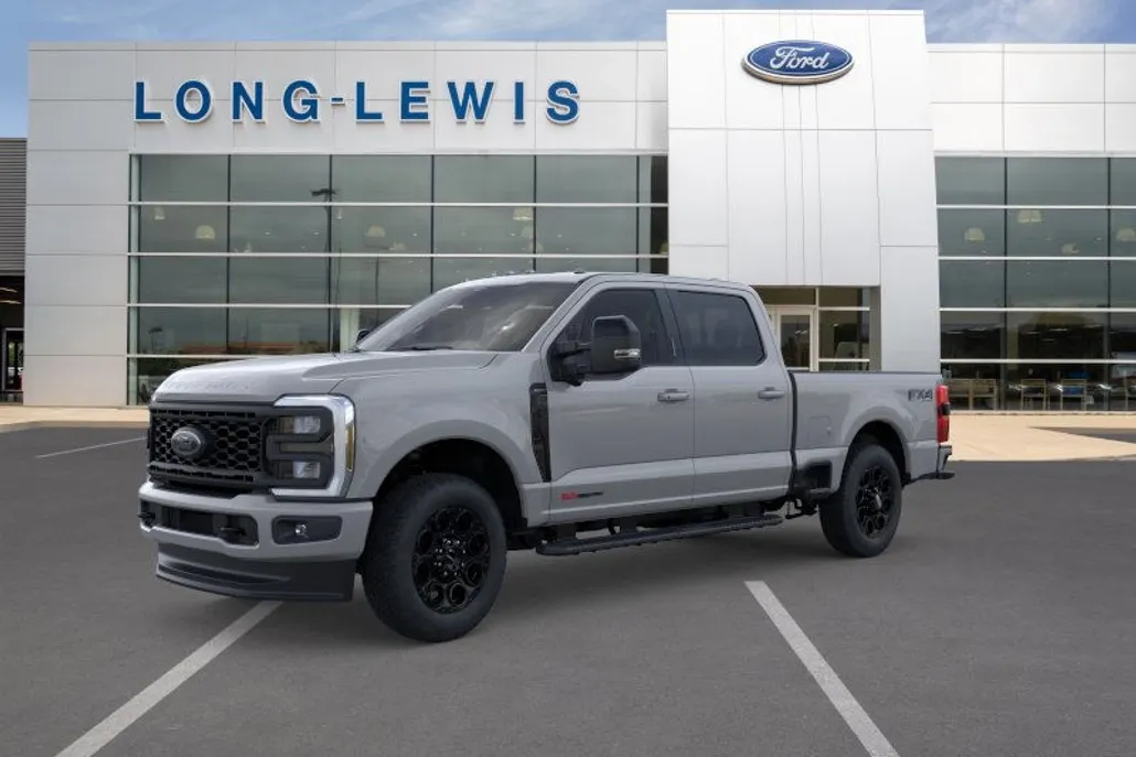 2025 Ford F-250 photo 1