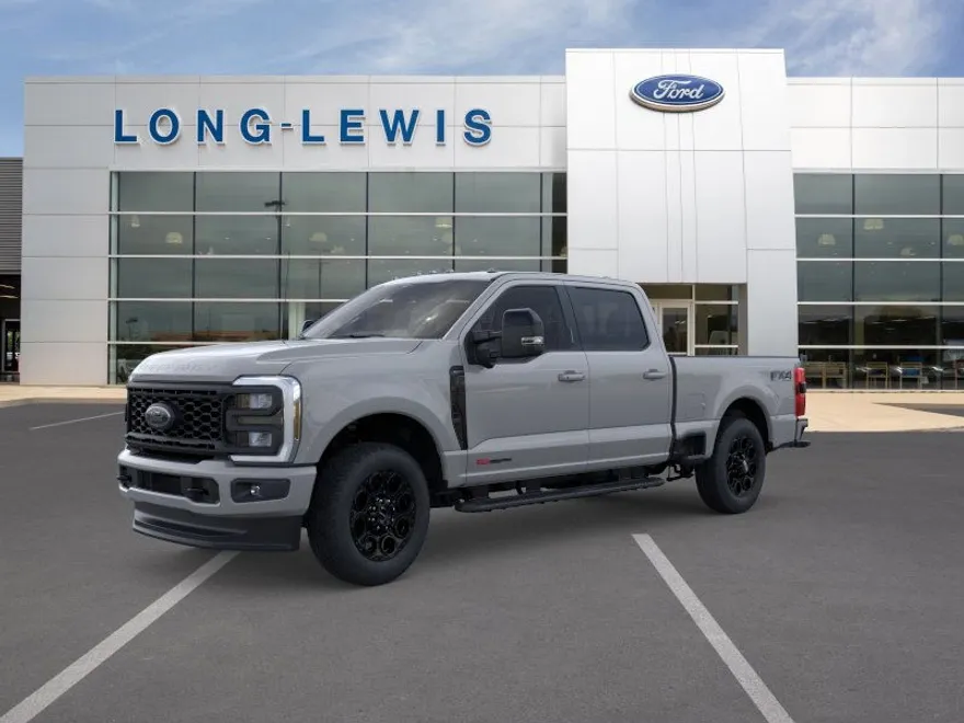 2025 Ford F-250 photo 1