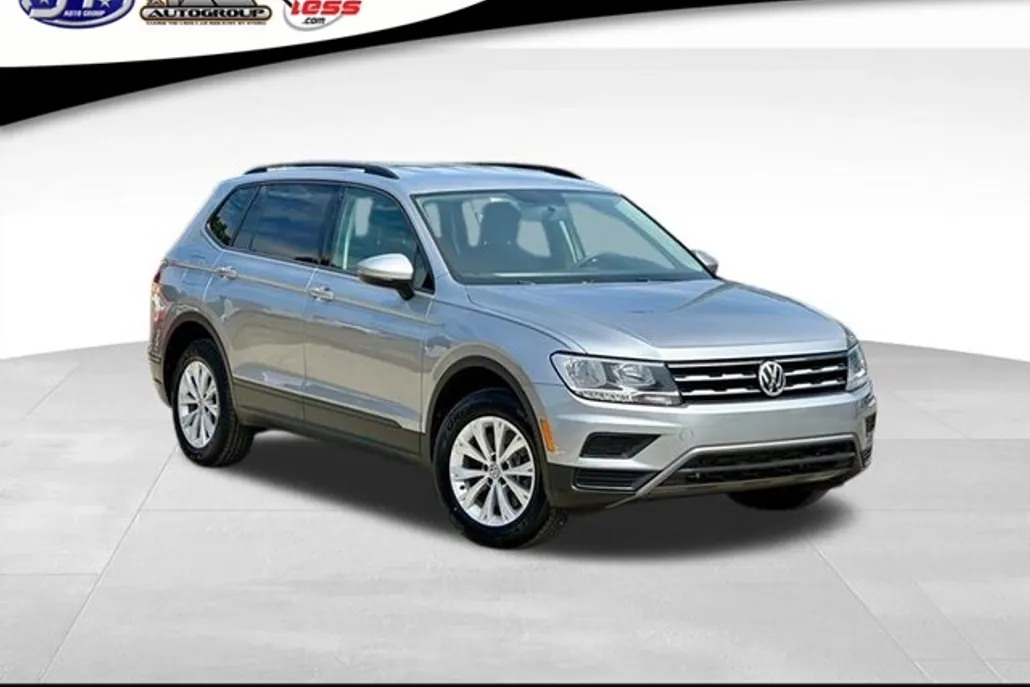 2019 Volkswagen Tiguan S photo 1